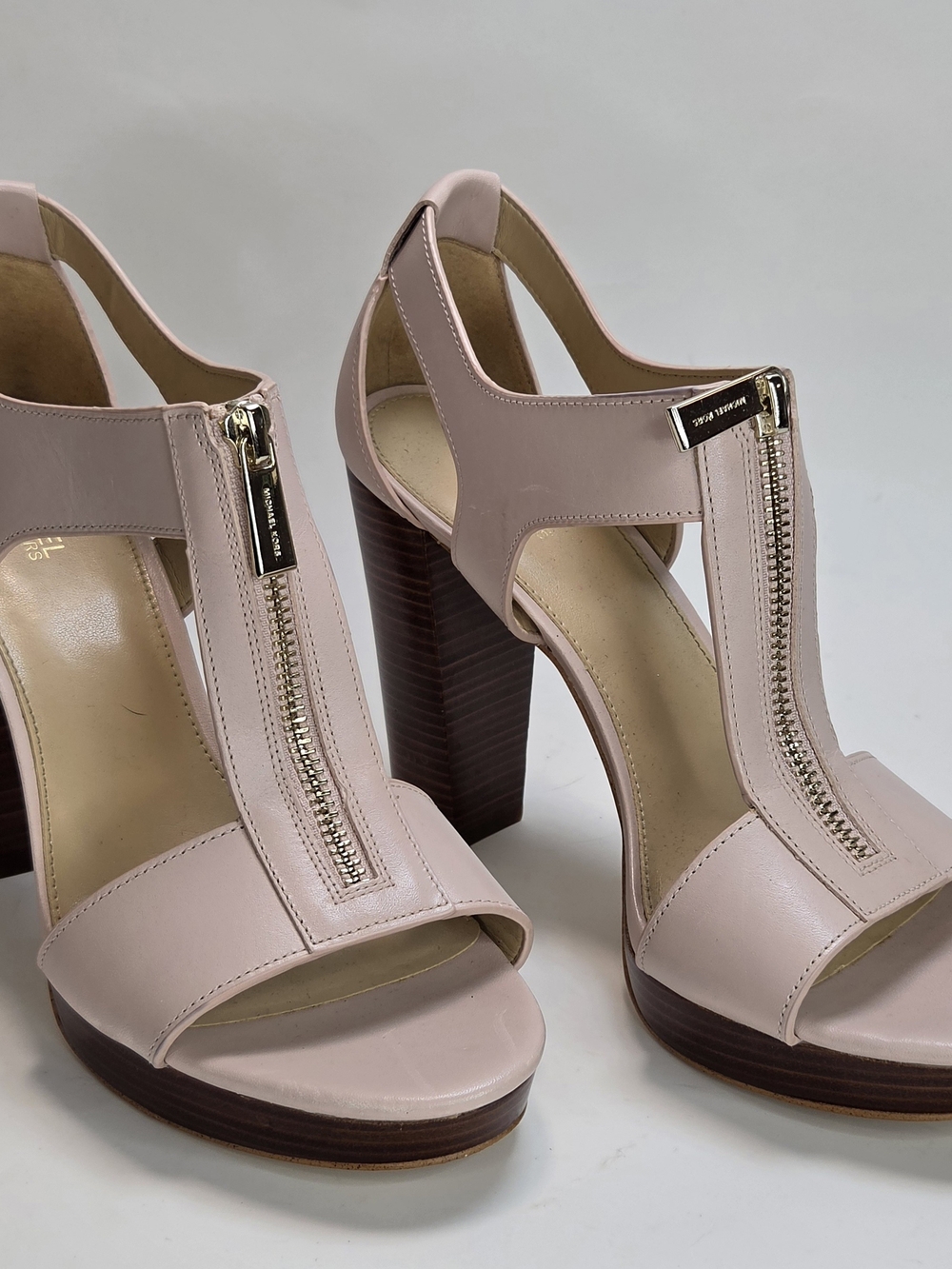 Michael Kors Pale Pink Leather Zip-Front Block Heel Sandals Size 8